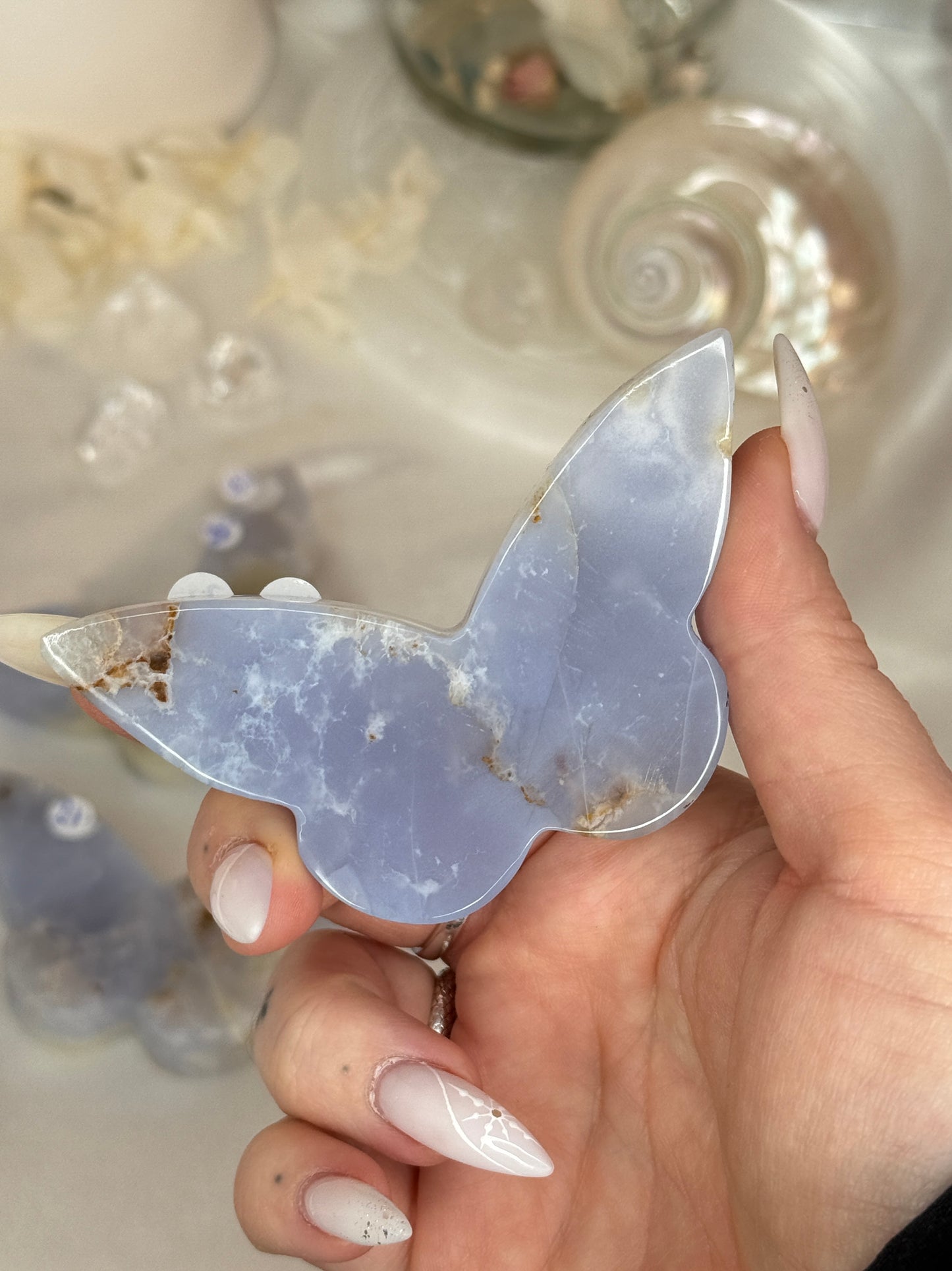 Papillons 2D - calcédoine bleue