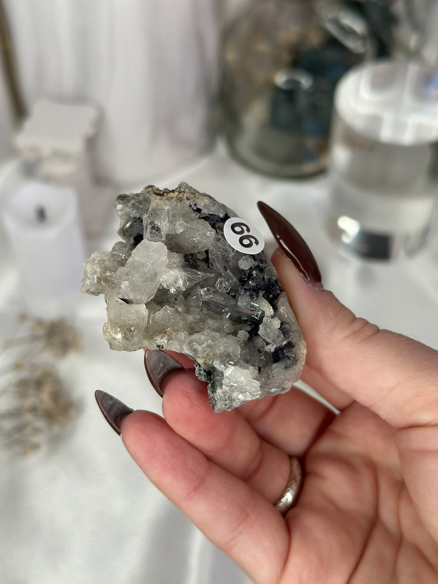 Fluorite violette sur quartz - Inde