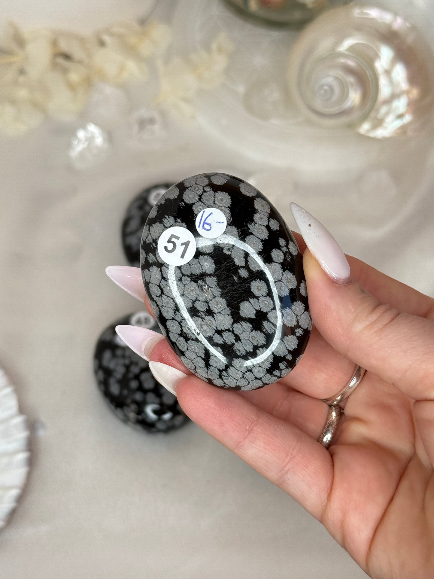 Galets - obsidienne flocon de neige