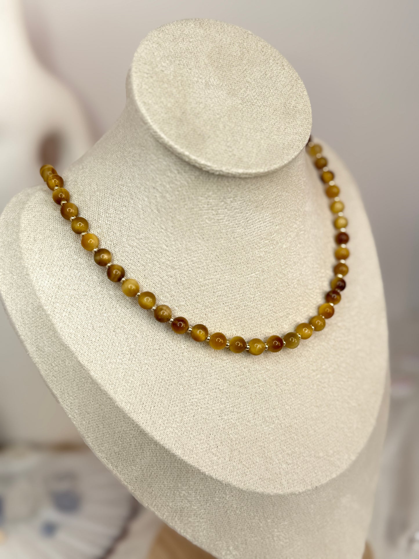 Collier Ellipse Kristal Ame©️ - œil de tigre doré