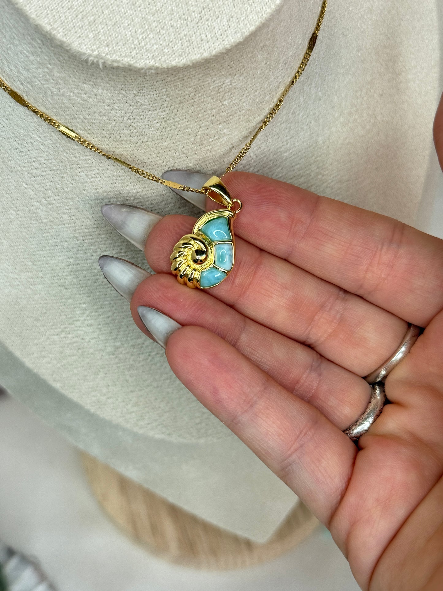 Pendentif ammonite larimar - argent 925 plaqué or