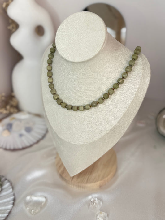 Collier Kristal Ame©️ - Cubes Facettés Jaspe Avocat
