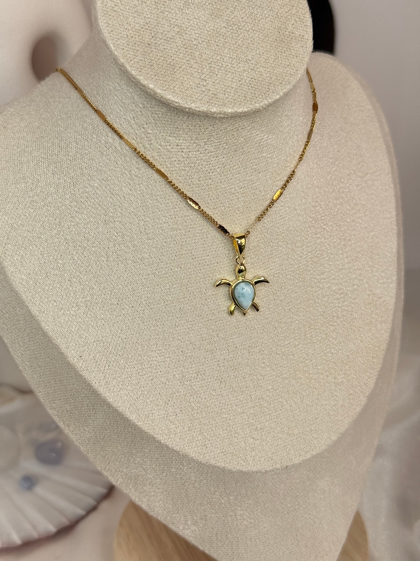 Pendentif tortue larimar