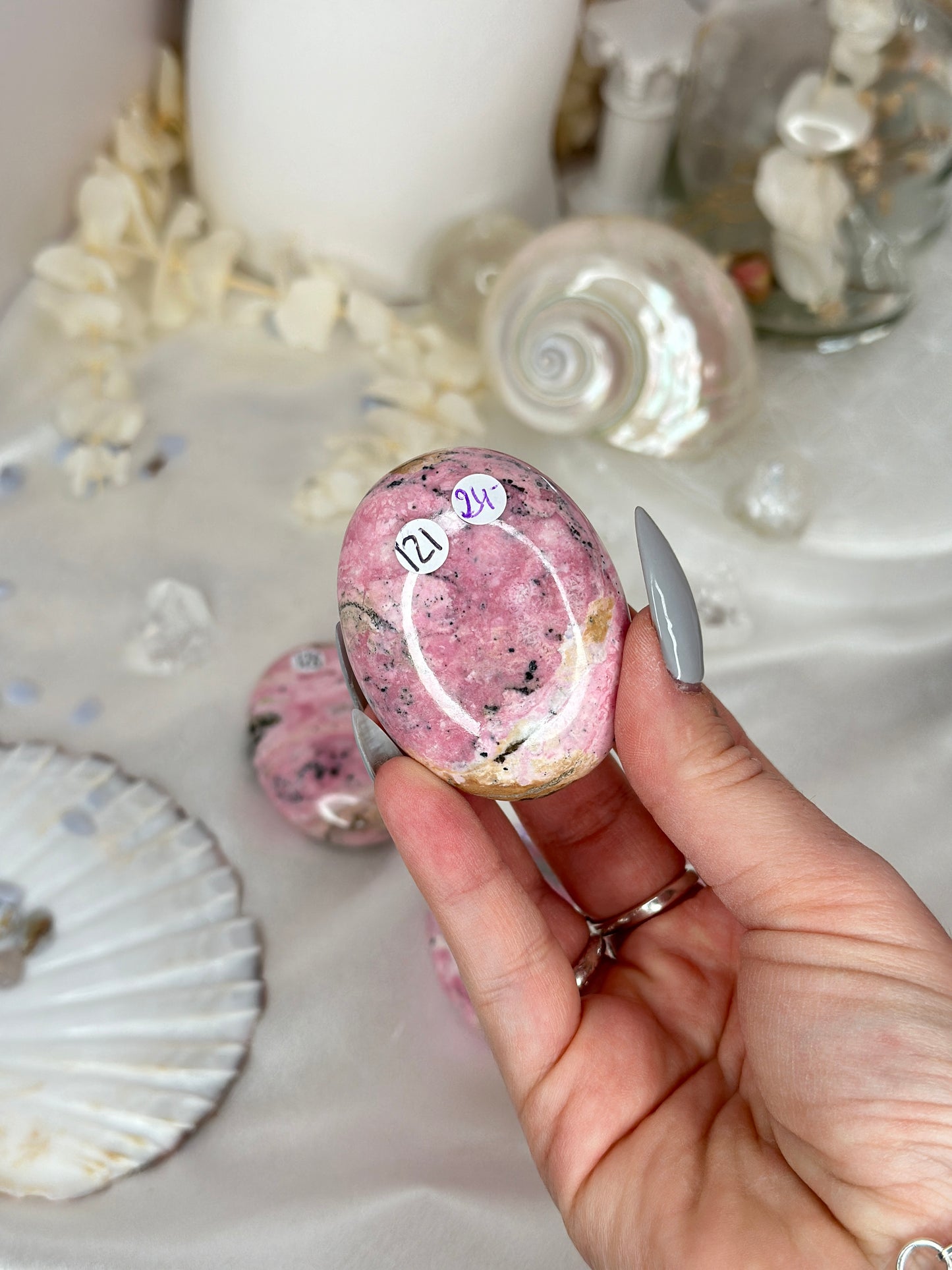 Galets Rhodonite du Pérou