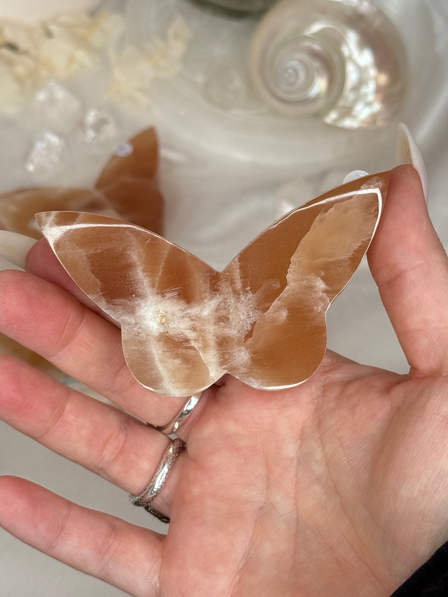 Papillons 2D - Calcite miel