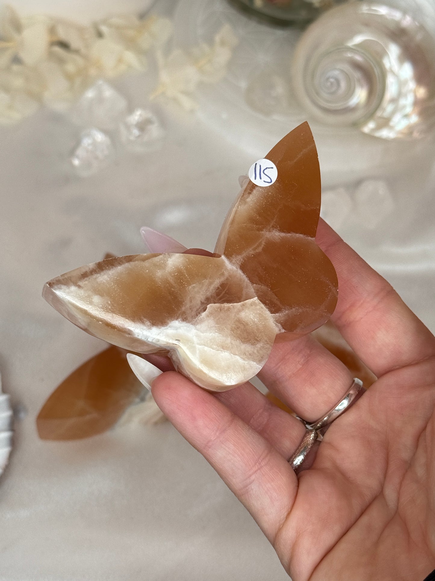 Papillons 2D - Calcite miel