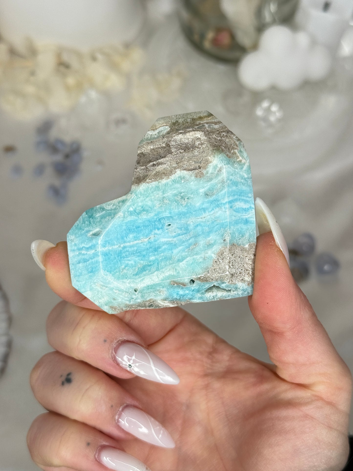 Cœurs facettés - aragonite bleue